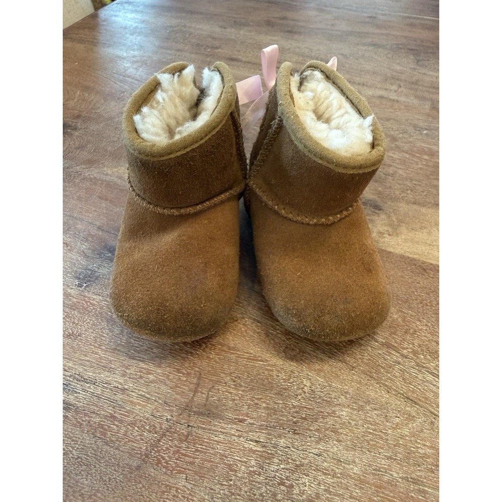 UGG Jesse Bow II Infant Baby Boots Size 2/3 Chestnut Brown Pink Satin Bow‎